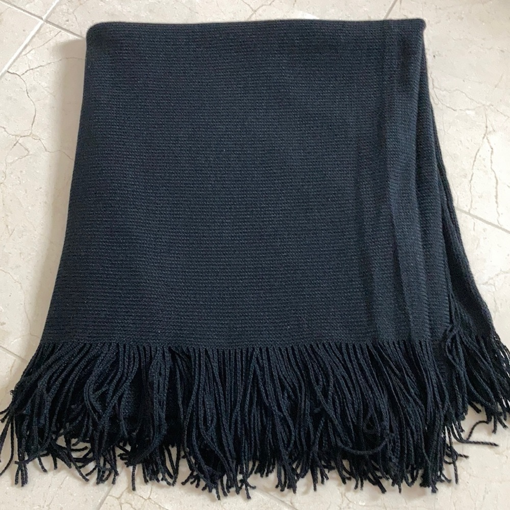 Wrap w fringe